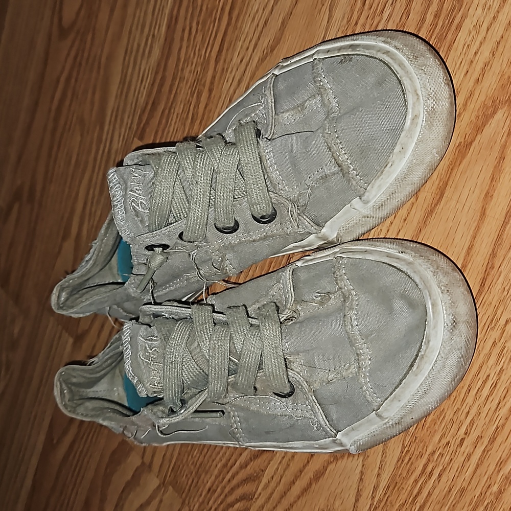 Blowfish Sneakers Size 8